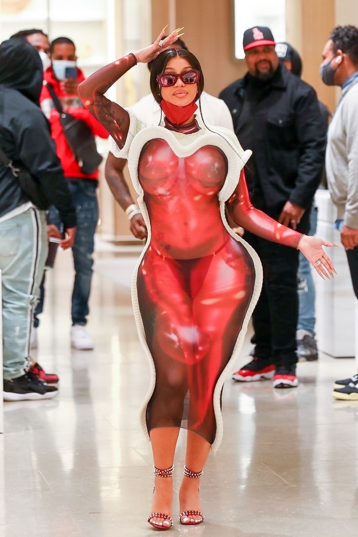 quần áo gây hiểu lầm ảnh 8 quan ao gay hieu lam anh 8