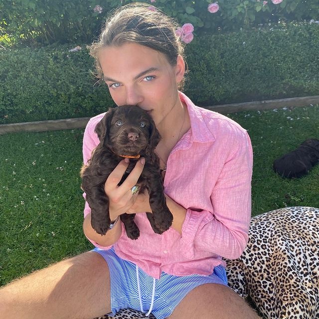 Con trai Elizabeth Hurley ảnh 12 Con trai Elizabeth Hurley anh 12