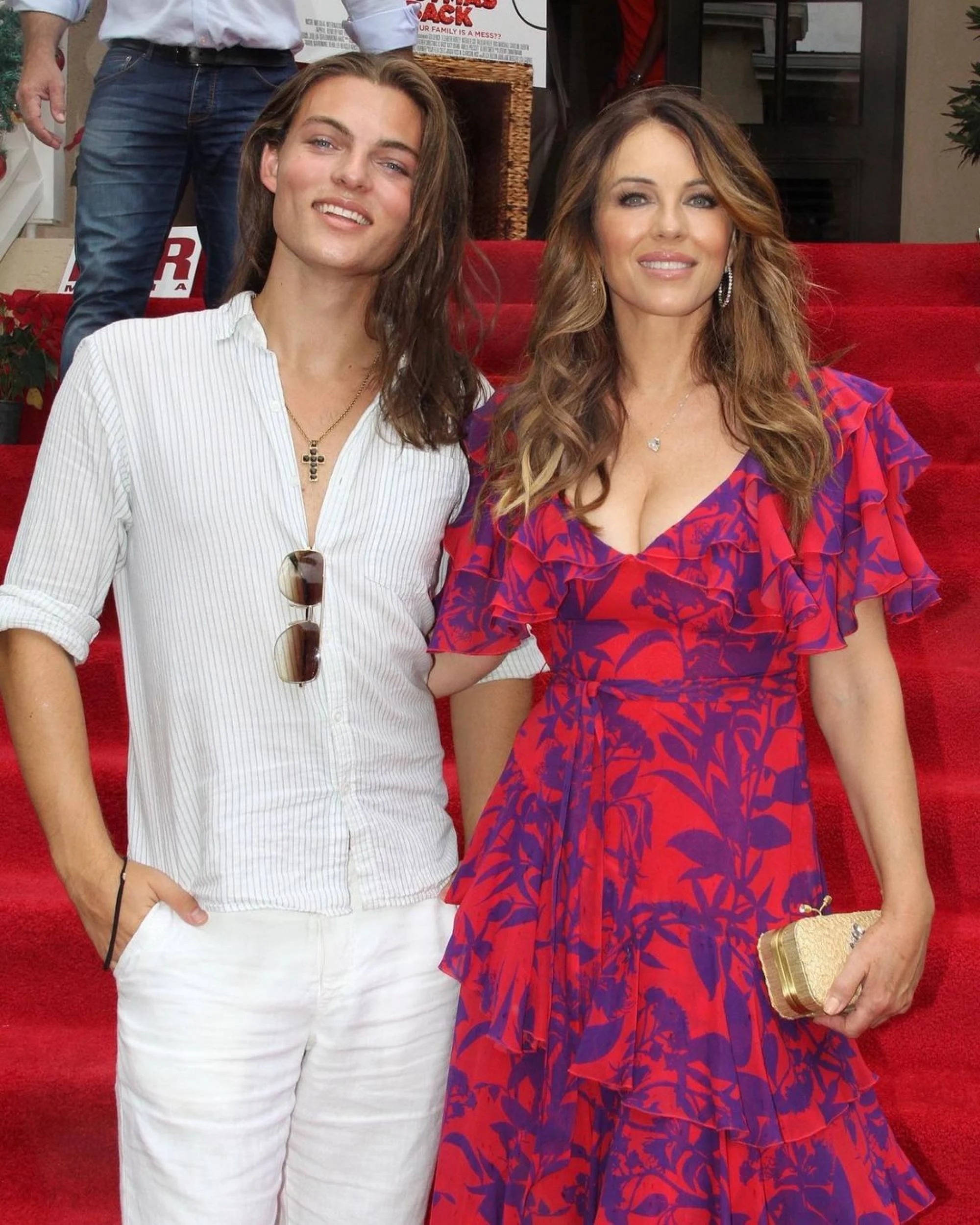 Con trai Elizabeth Hurley ảnh 15 Con trai Elizabeth Hurley anh 15