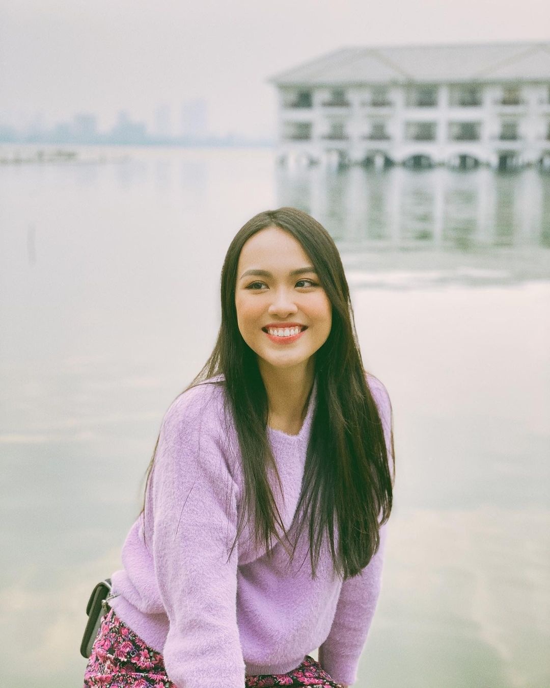 á hậu thủy tiên của hoa hậu hoàn vũ Việt Nam ảnh 7 a hau thuy tien cua hoa hau hoan vu Viet Nam anh 7