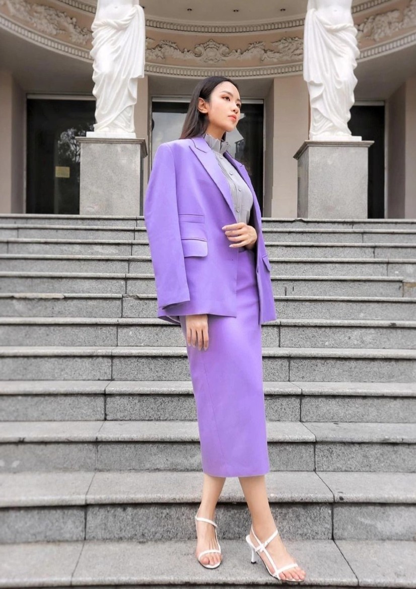 á hậu thủy tiên của hoa hậu hoàn vũ Việt Nam ảnh 4 a hau thuy tien cua hoa hau hoan vu Viet Nam anh 4