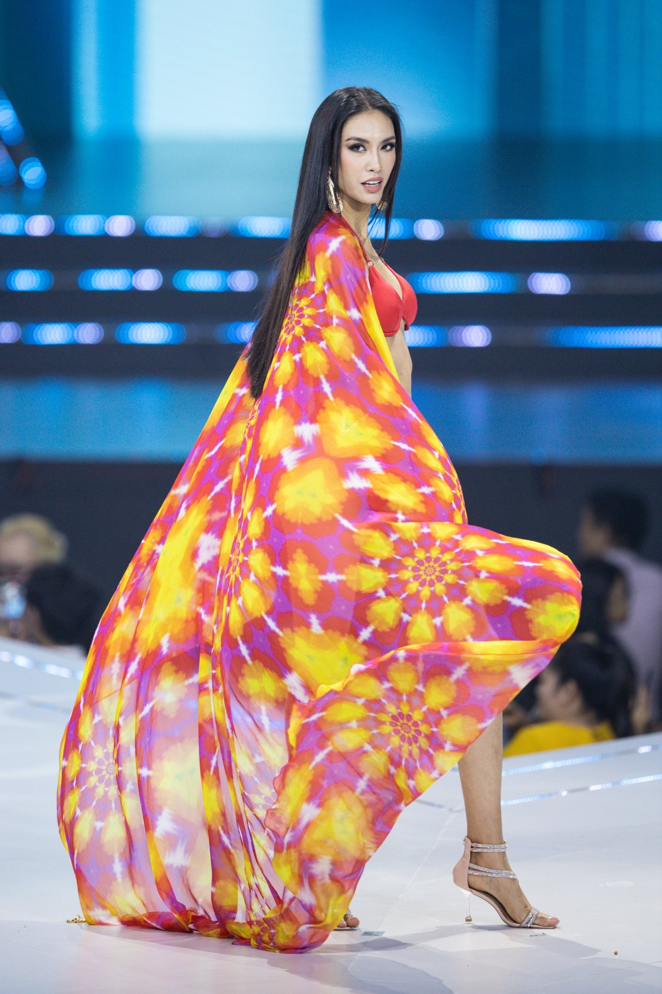 phan thi ao tam anh 3