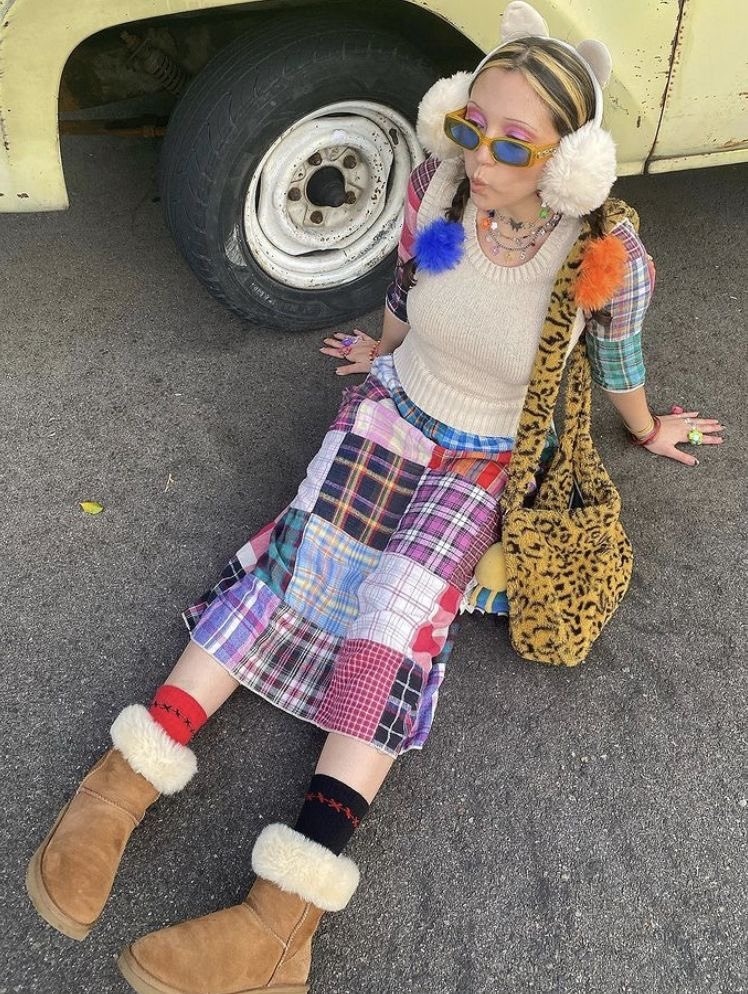 ăn mặc lòe loẹt ảnh 4 an mac loe loet anh 4