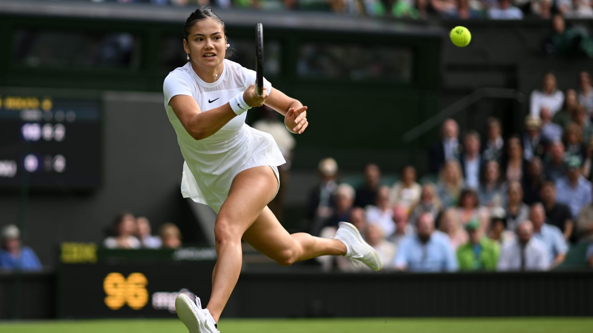 giai quan vot wimbledon anh 3