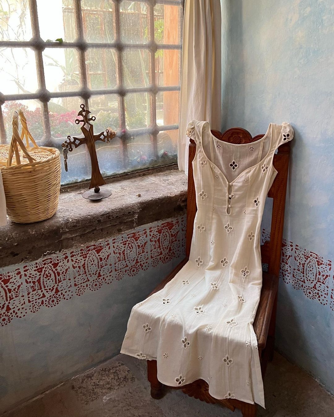 phong cach thon nu anh 4