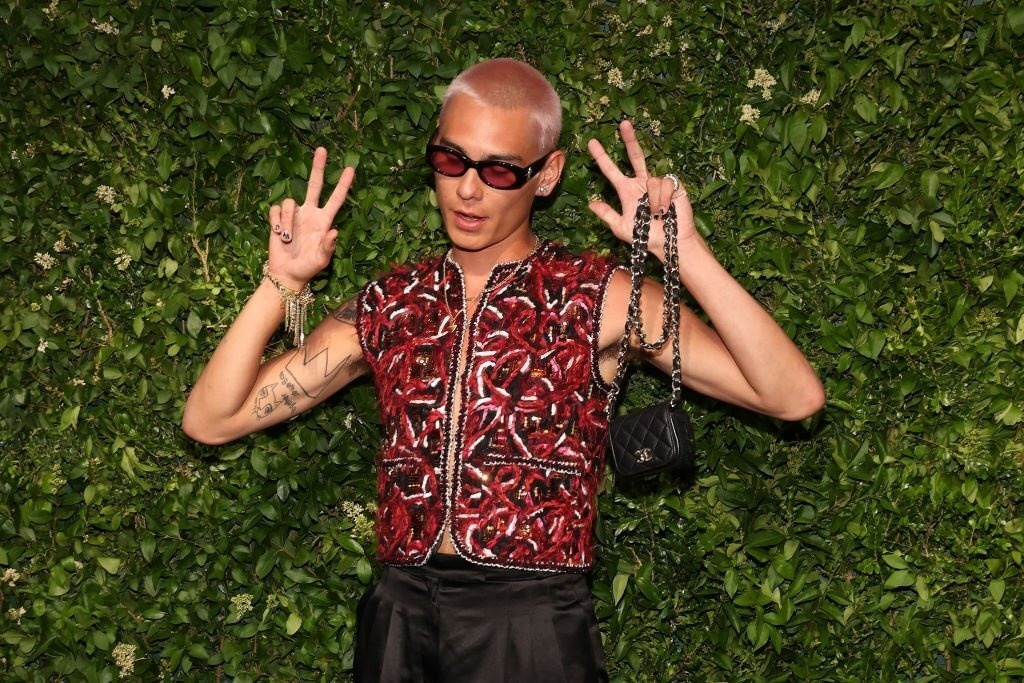 ao khong tay cho nam anh 1