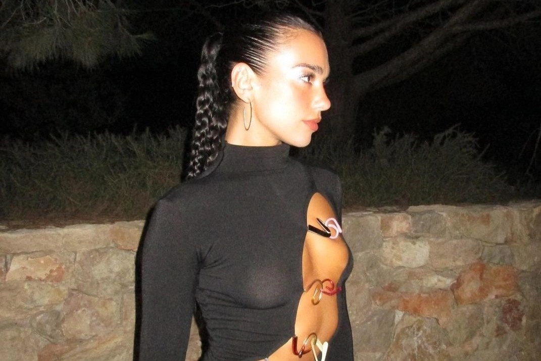 Dua Lipa ngay cang mac ho hinh anh