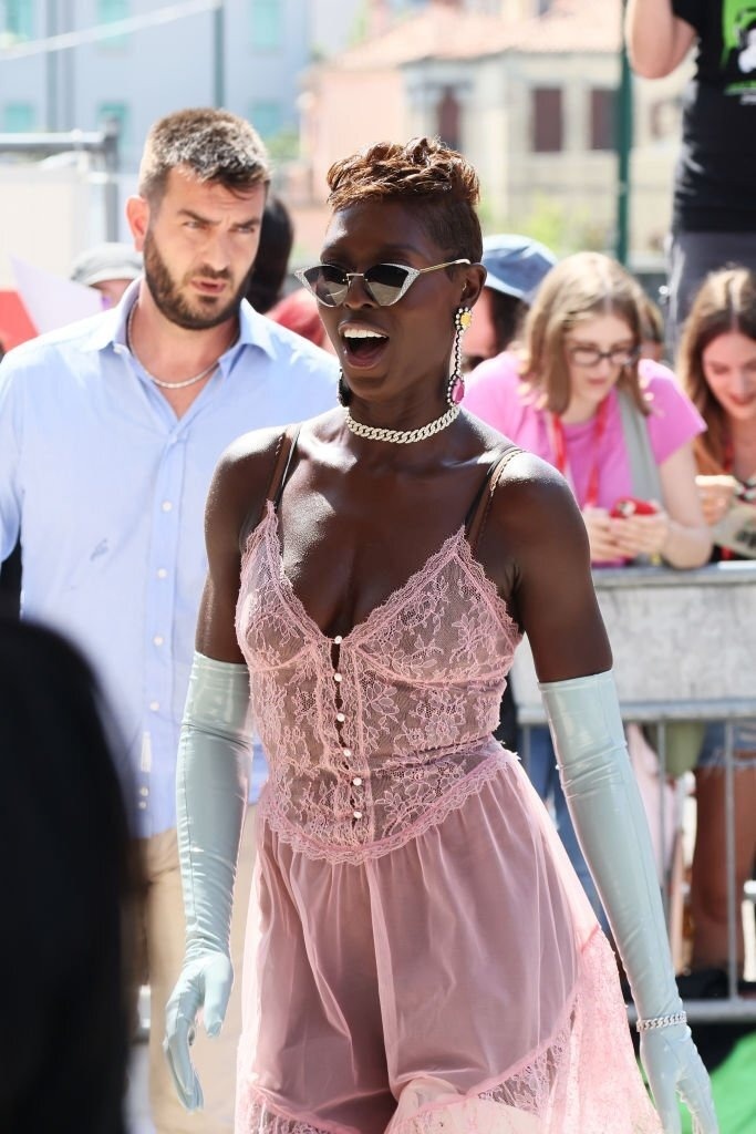 lộ nội y ảnh 2 lo noi y anh 2