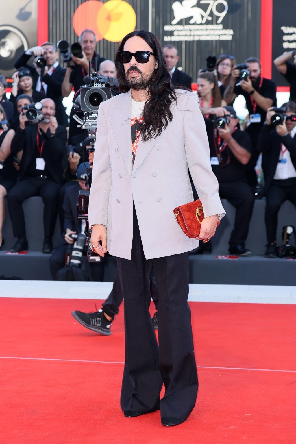 dan ong mac dep anh 10