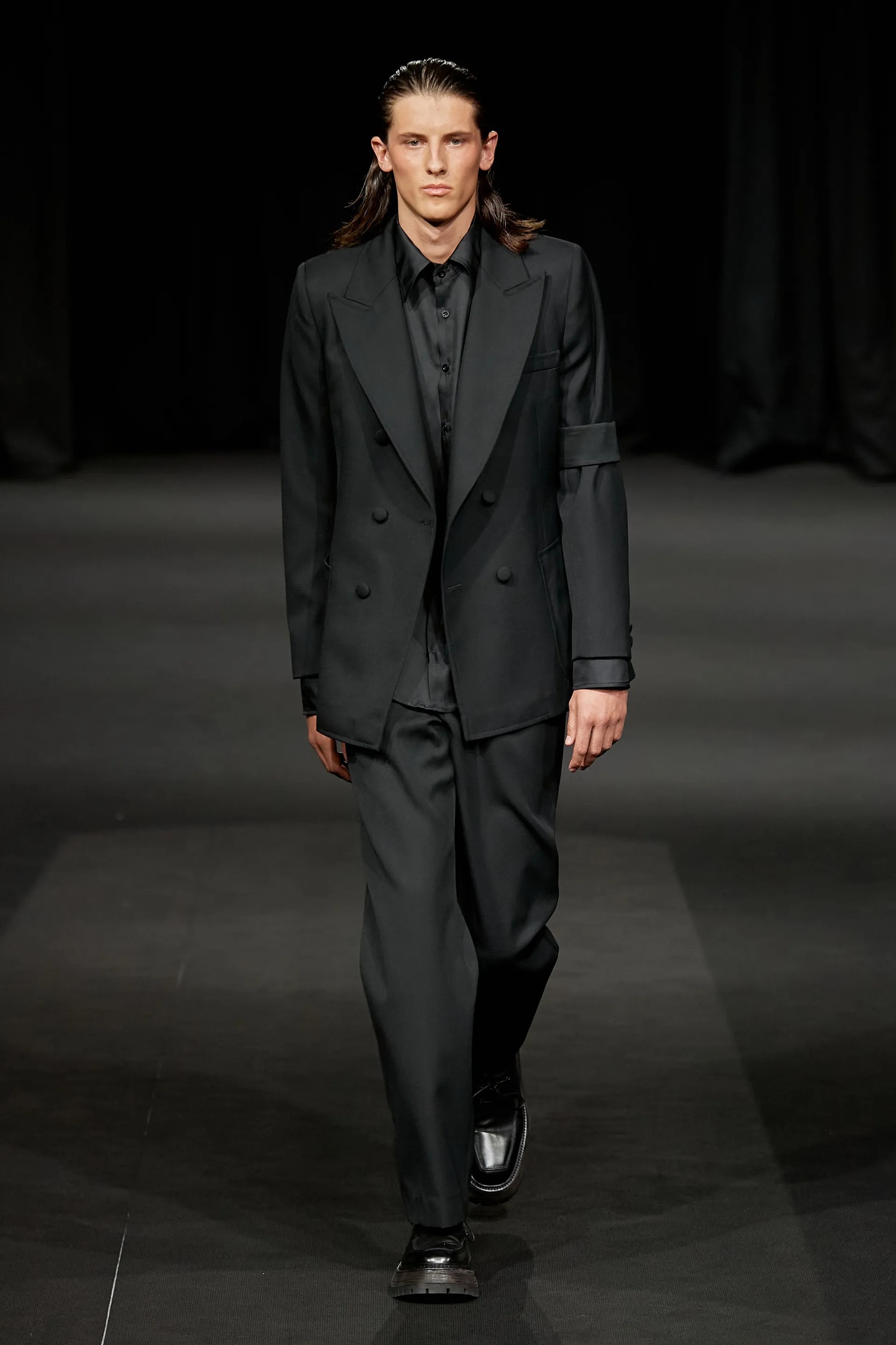 dam tang nu hoang anh 1