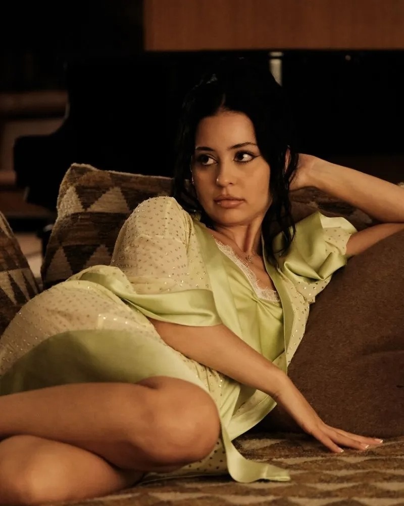 an mac ho hang anh 14