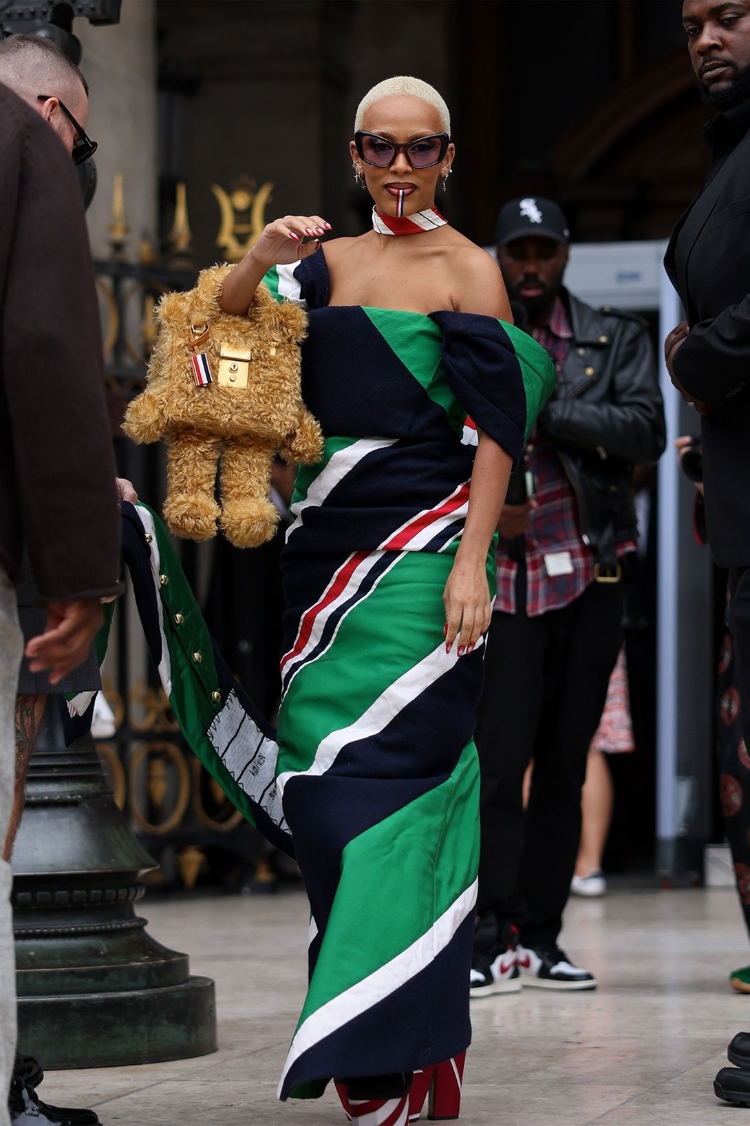 Doja Cat son vang mat anh 5