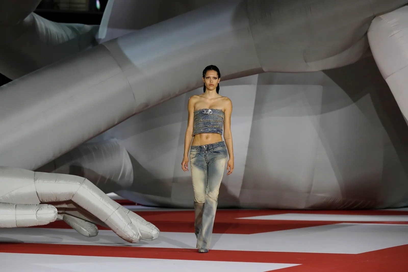 nguoi mau sexy anh 1