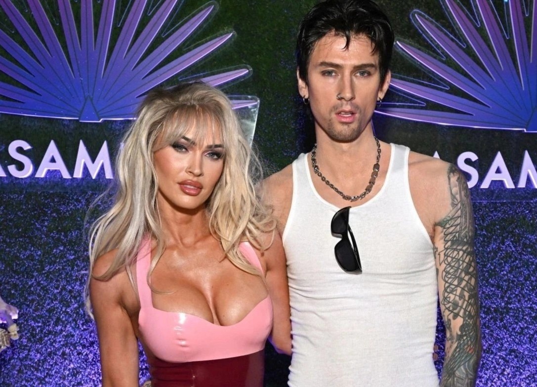 Tao hinh Halloween goi cam cua dan sao hinh anh