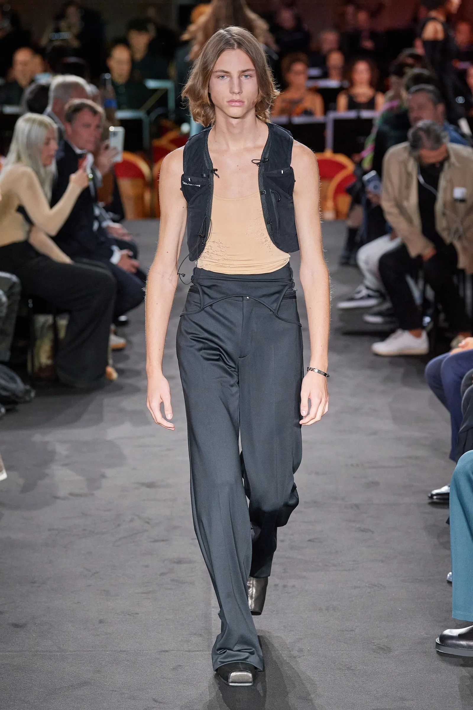 an mac ho hang anh 11