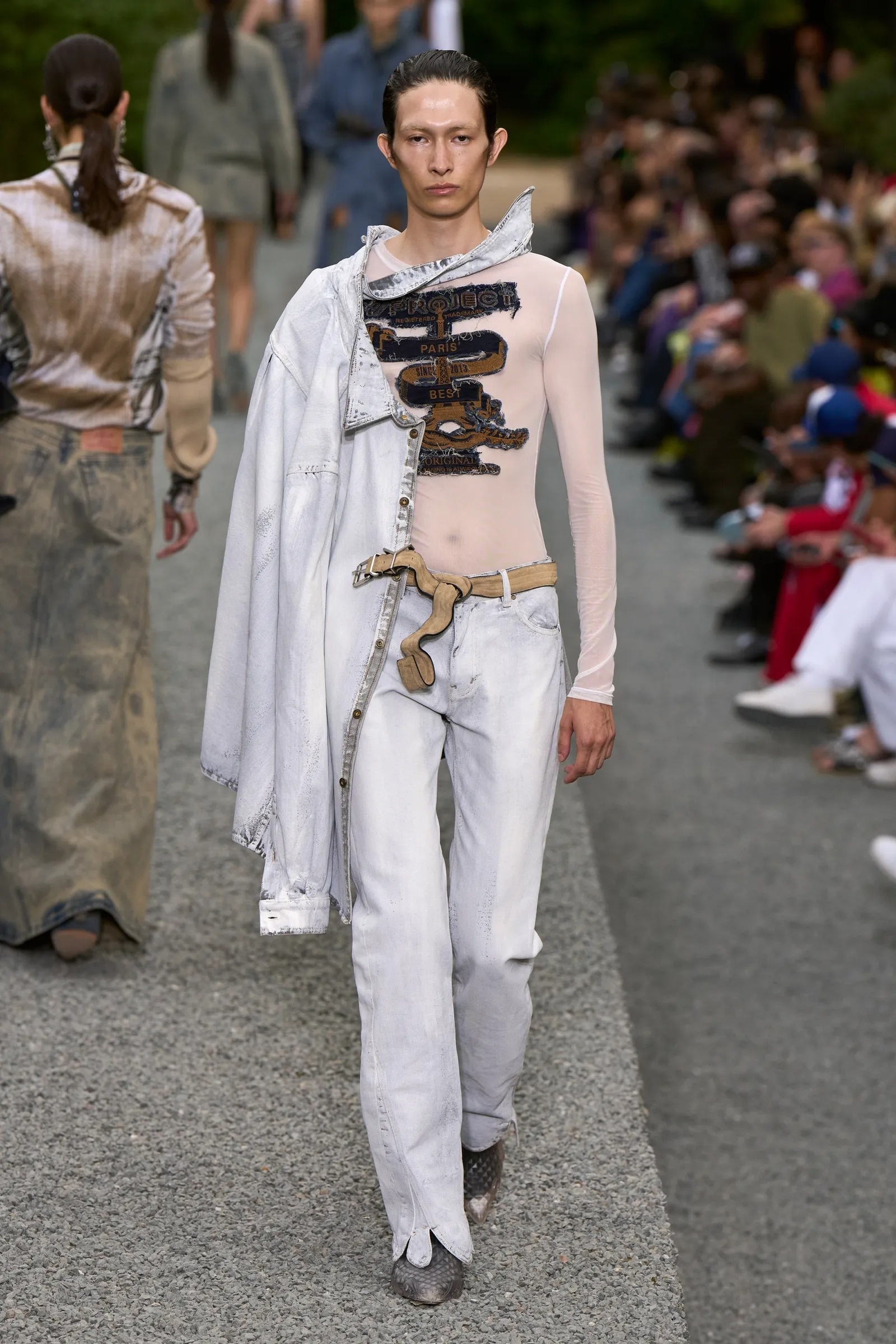 an mac ho hang anh 12