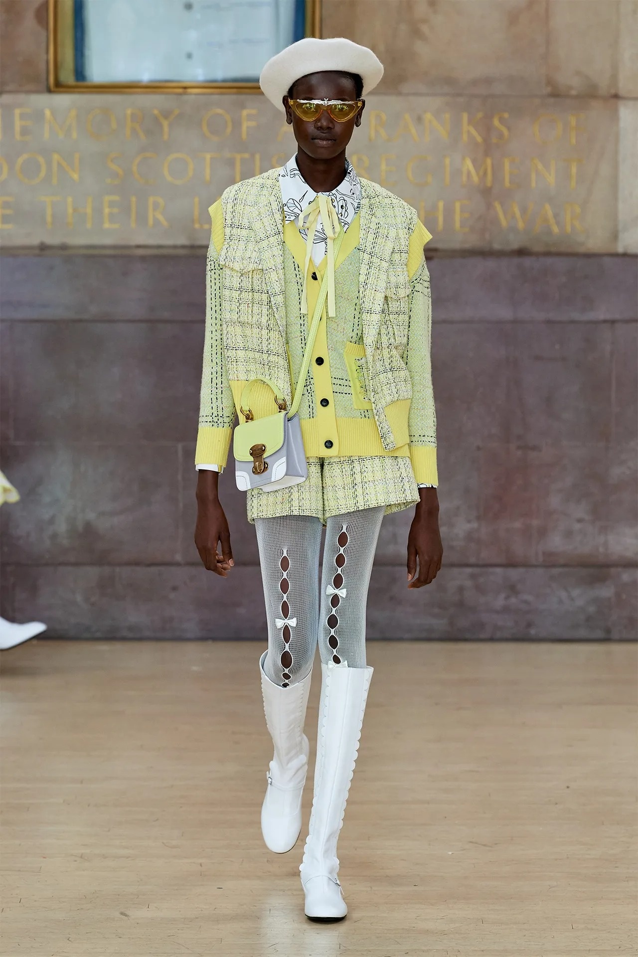 mặc như người giàu ảnh 4 mac nhu nguoi giau anh 4