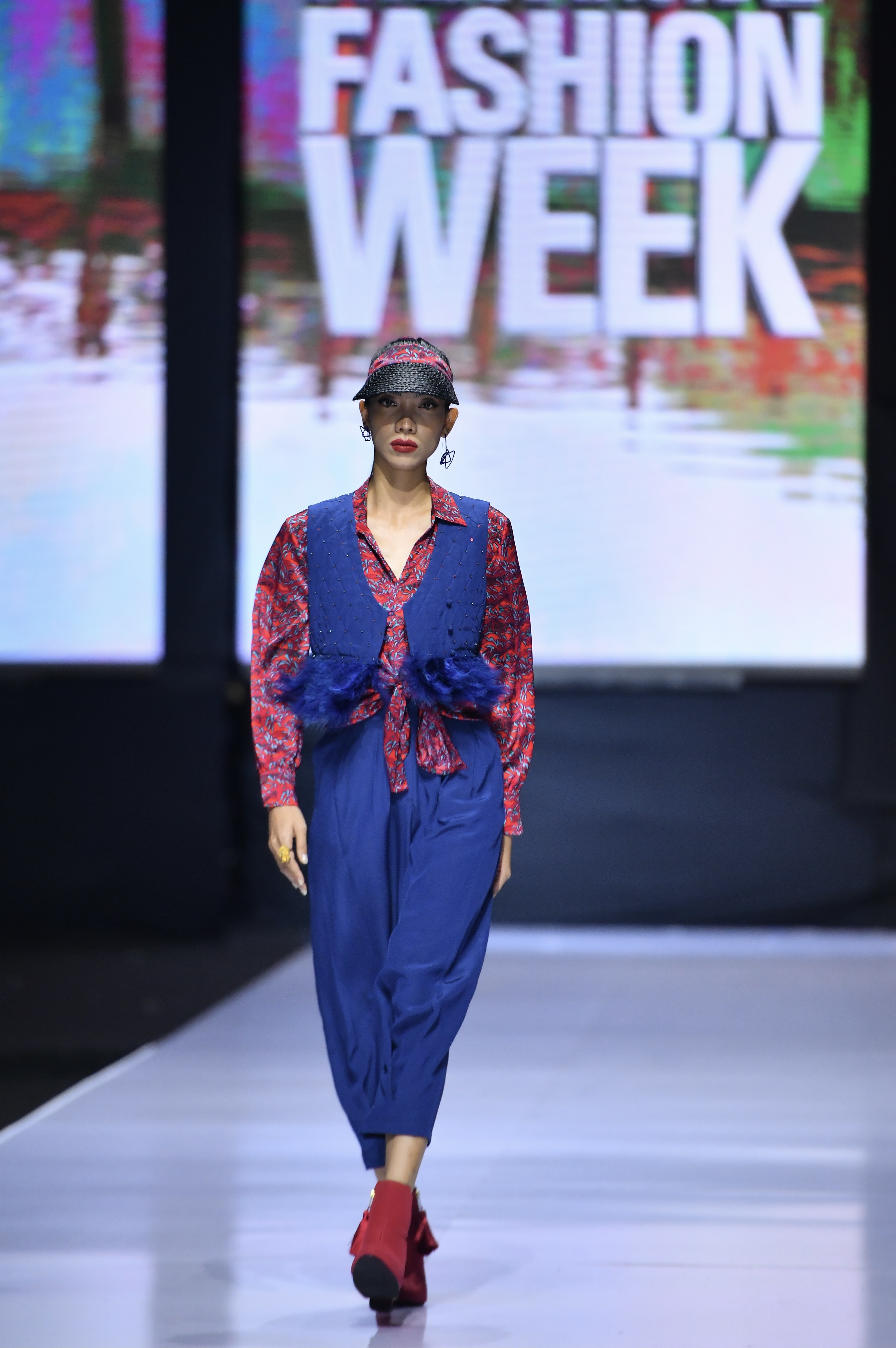 hoa hau catwalk anh 3