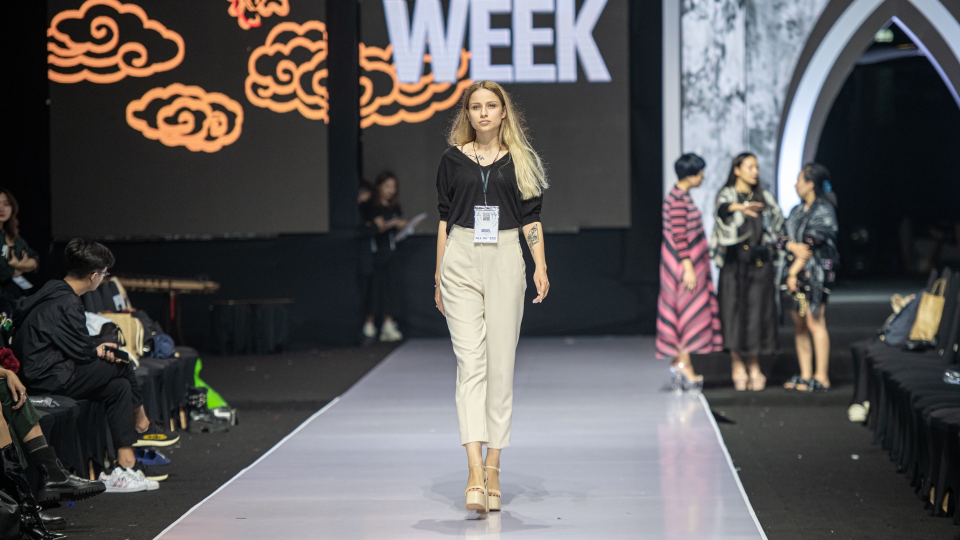 nguoi mau Viet anh 23