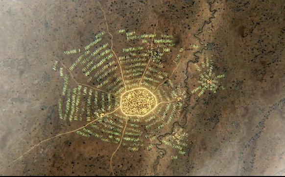 Day la thanh pho dau tien tren the gioi hinh anh