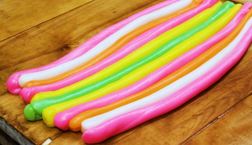 An thu mon banh mochi cau vong 117 nam tuoi hinh anh