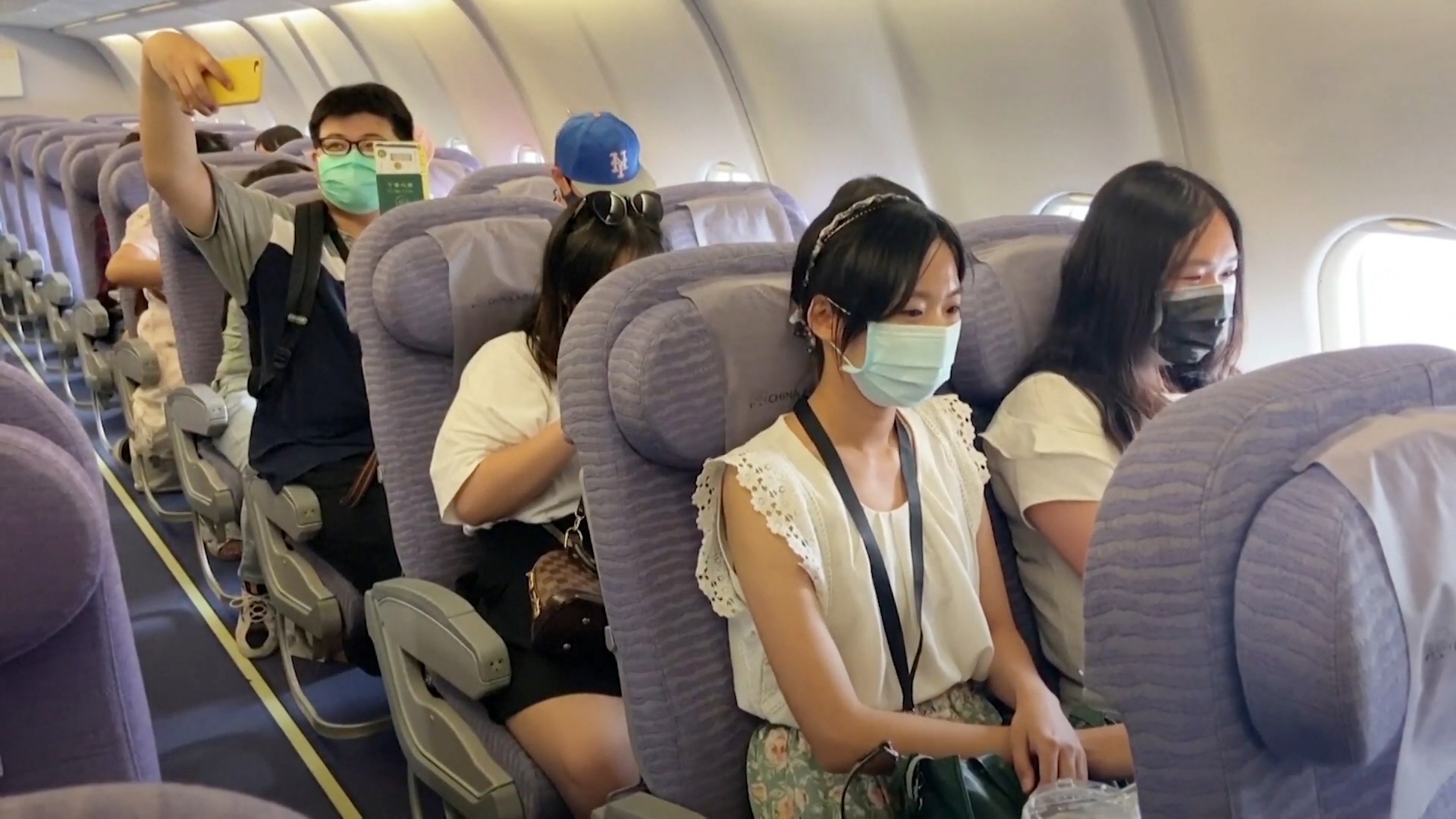 San bay Dai Loan mo chuyen bay gia cho hanh khach 'them' di du lich hinh anh