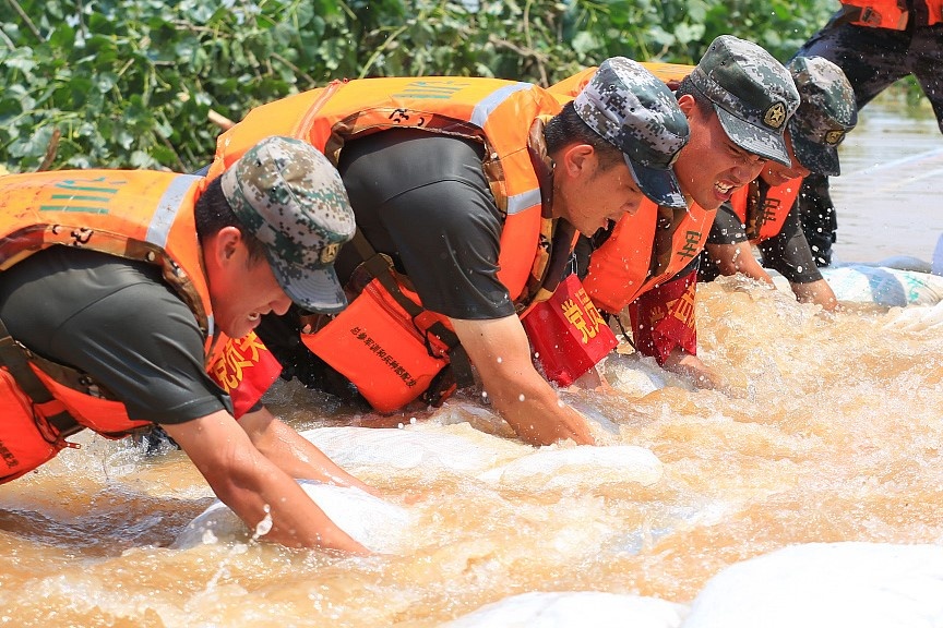 TQ trong tran chien chong lu lich su khien 40 trieu nguoi phai so tan hinh anh