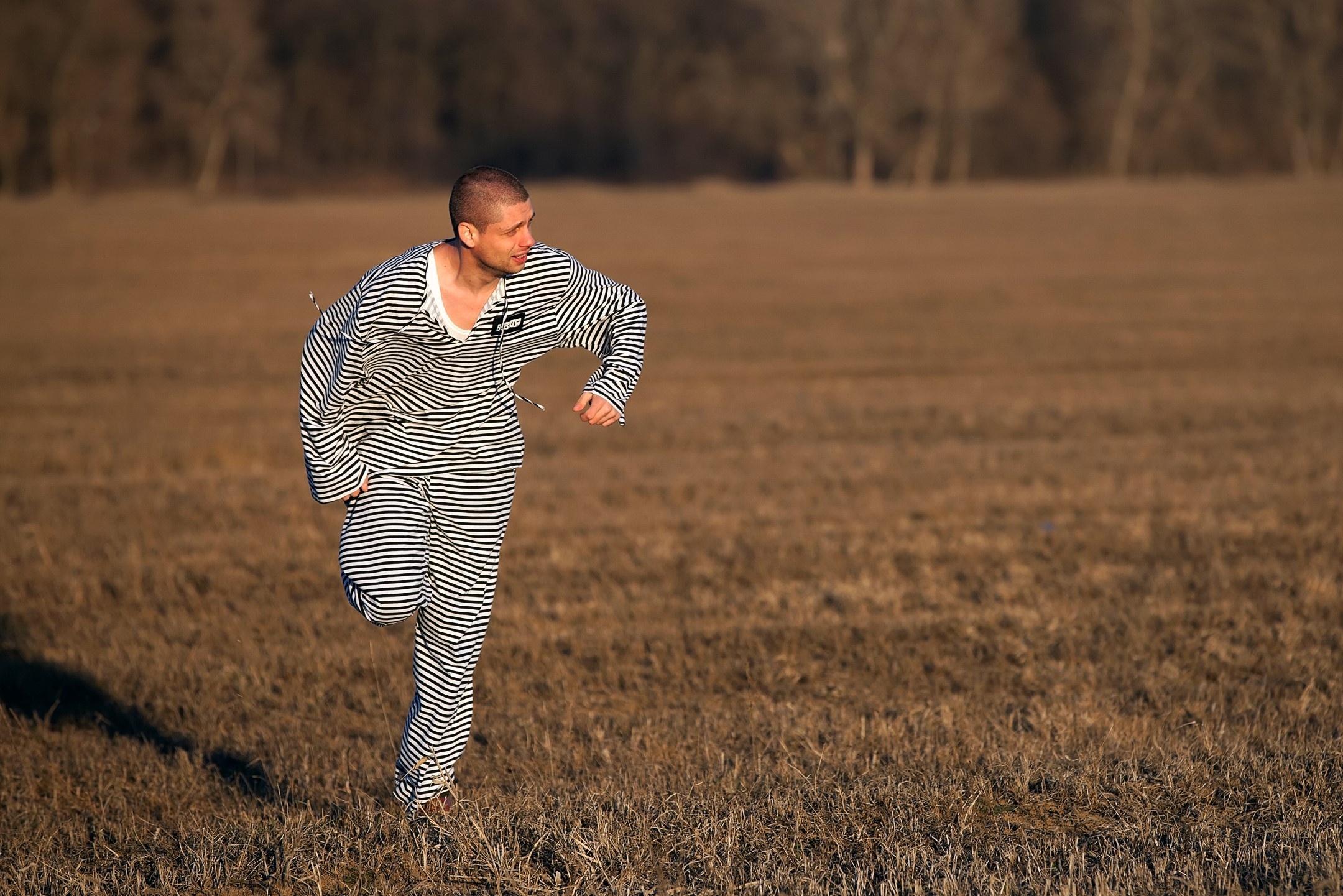 Vi sao vuot nguc lai hop phap o mot so quoc gia? hinh anh