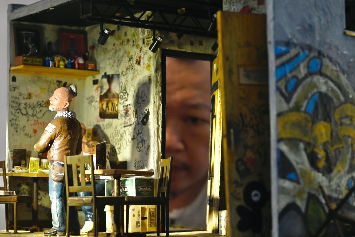 Sang tao nghe thuat voi mo hinh thu nho hinh anh