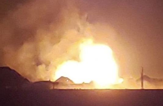 Qua cau lua tren duong pho Oklahoma hinh anh