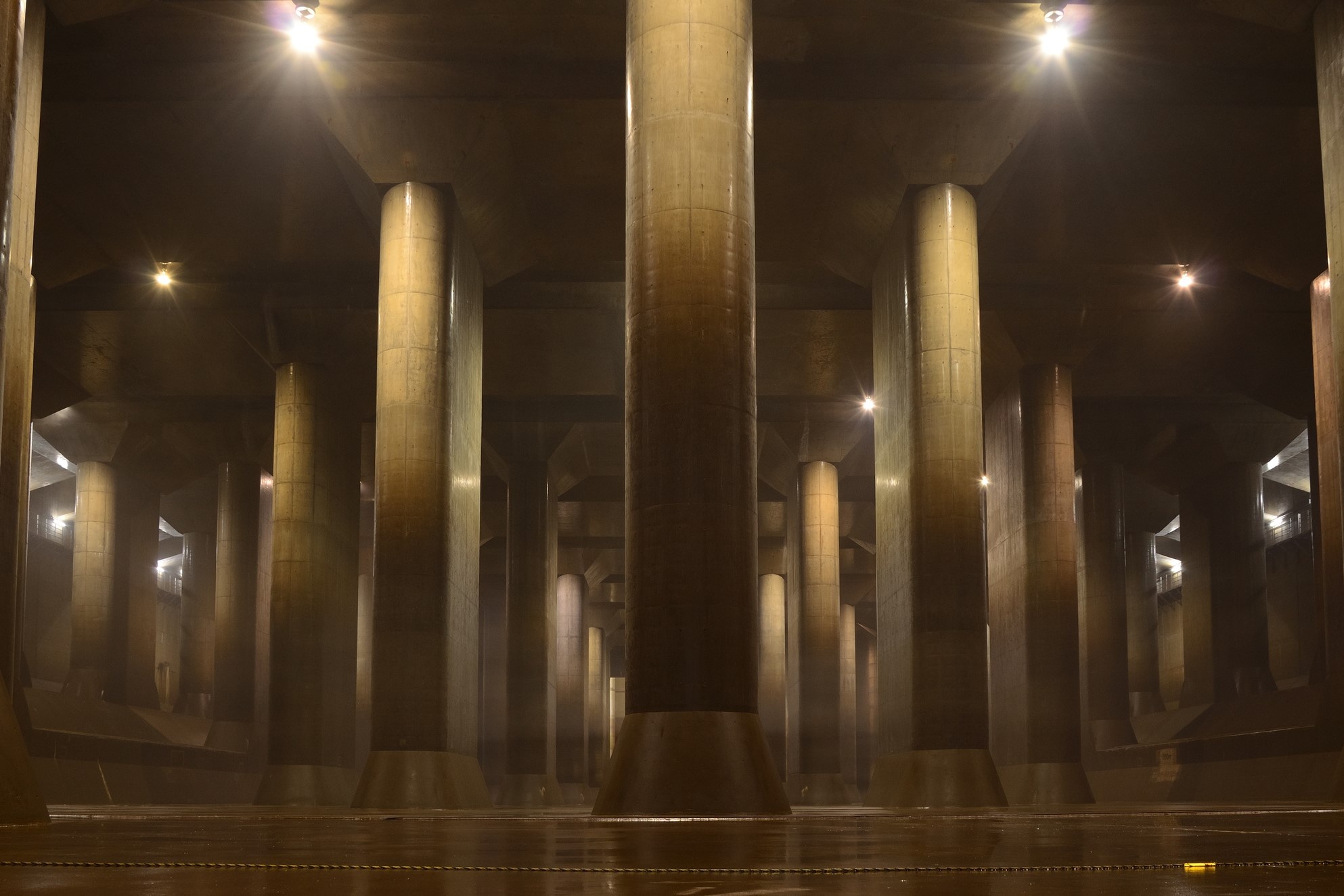 He thong cong lon nhat the gioi tai Nhat Ban hinh anh