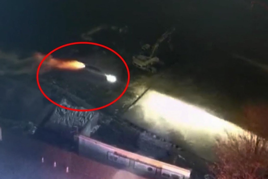 Tai xe say ruou lai xe lao xuong cong truong o Trung Quoc hinh anh