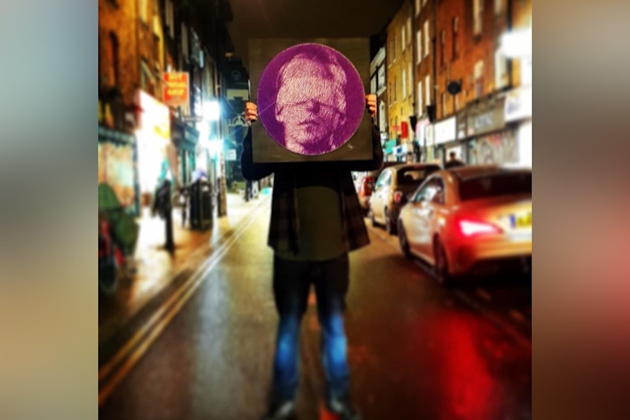 Ve chan dung Eminem bang chi khau hinh anh