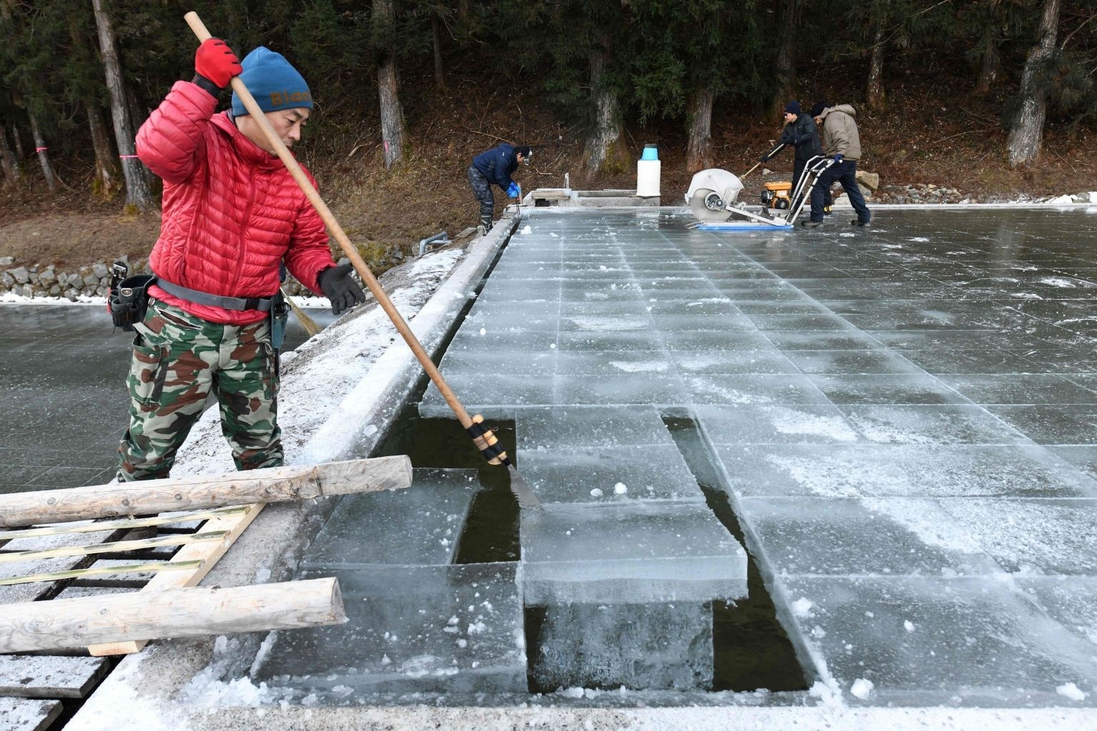 Nghe trong bang truyen thong cua nguoi Nhat hinh anh