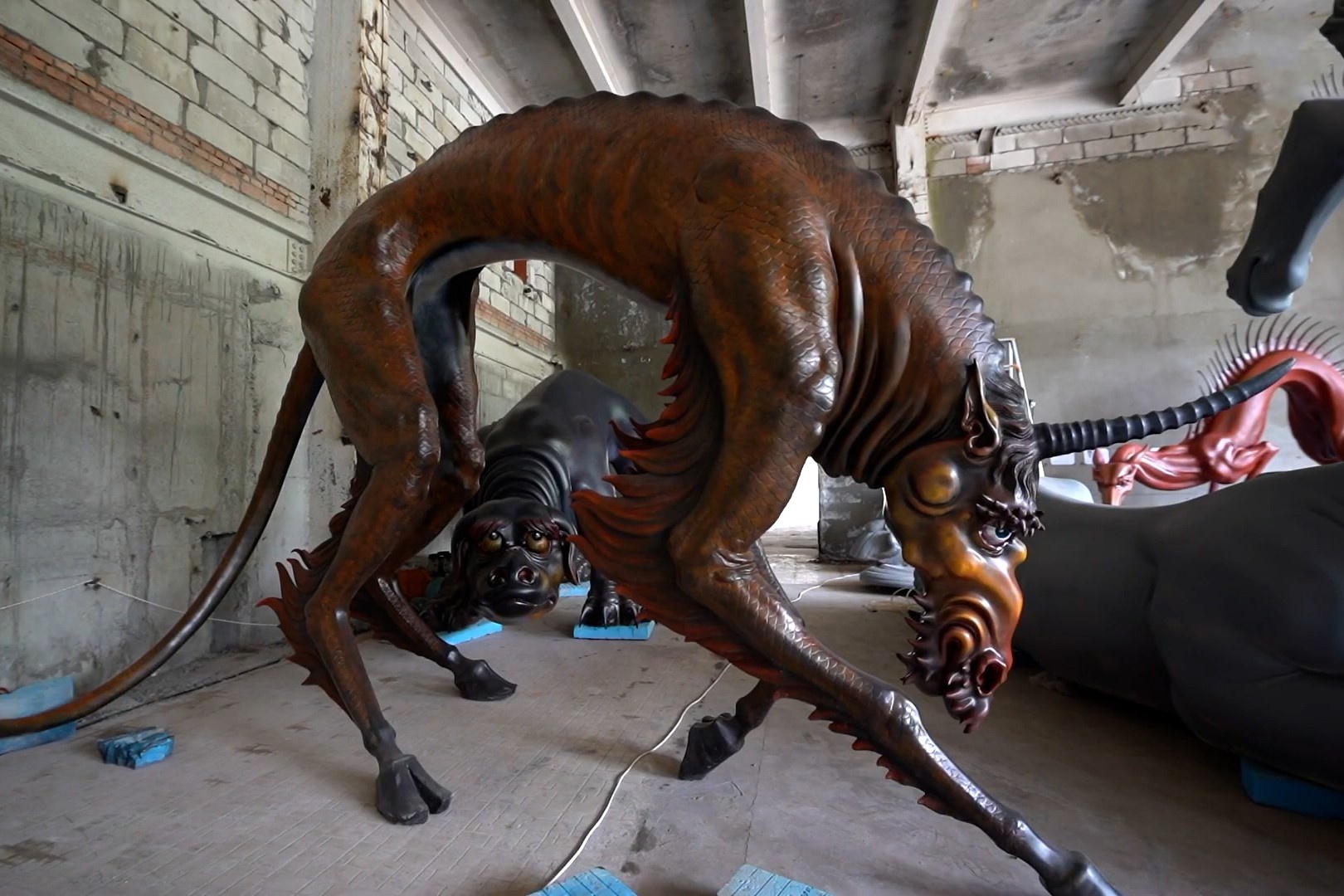 Chi hon 1,6 trieu USD de dieu khac di thu hinh anh