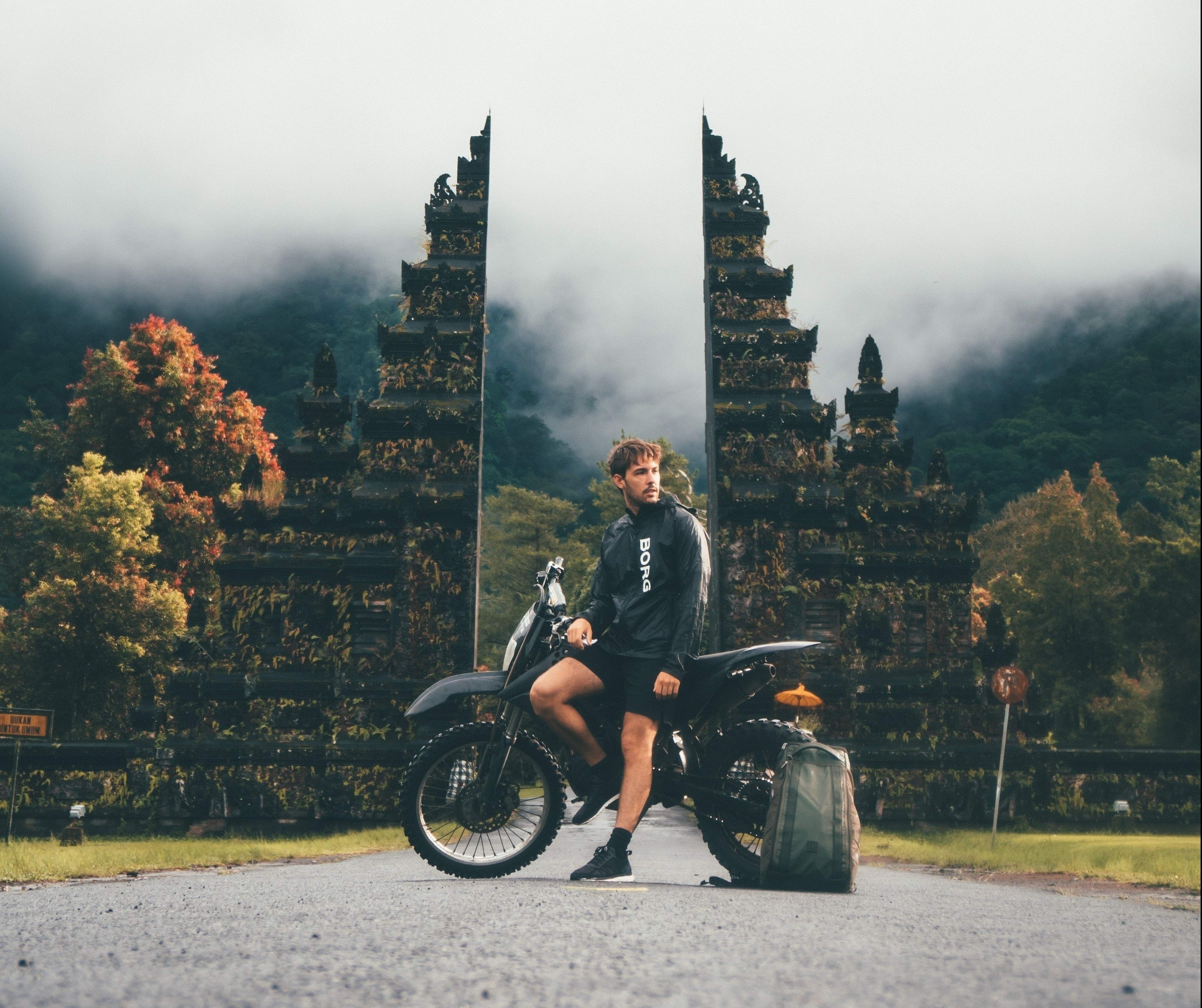 Bali cam xe may anh 1