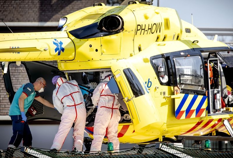 Duc co so ca nhiem moi cao ky luc trong 3 ngay lien tiep hinh anh