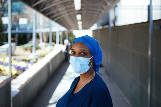 Tuan dau thuong nhat vi Covid-19 trong benh vien New York hinh anh