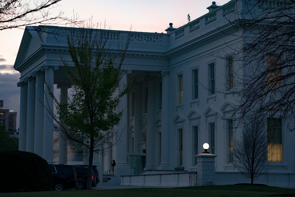 trump cach ly nha trang anh 4