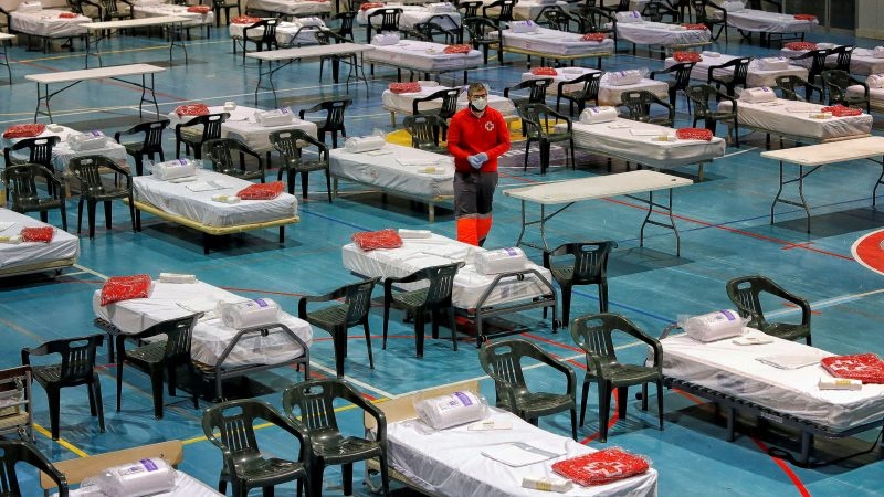 Phap, Tay Ban Nha va Italy ghi nhan so ca tu vong Covid-19 thap ky luc hinh anh