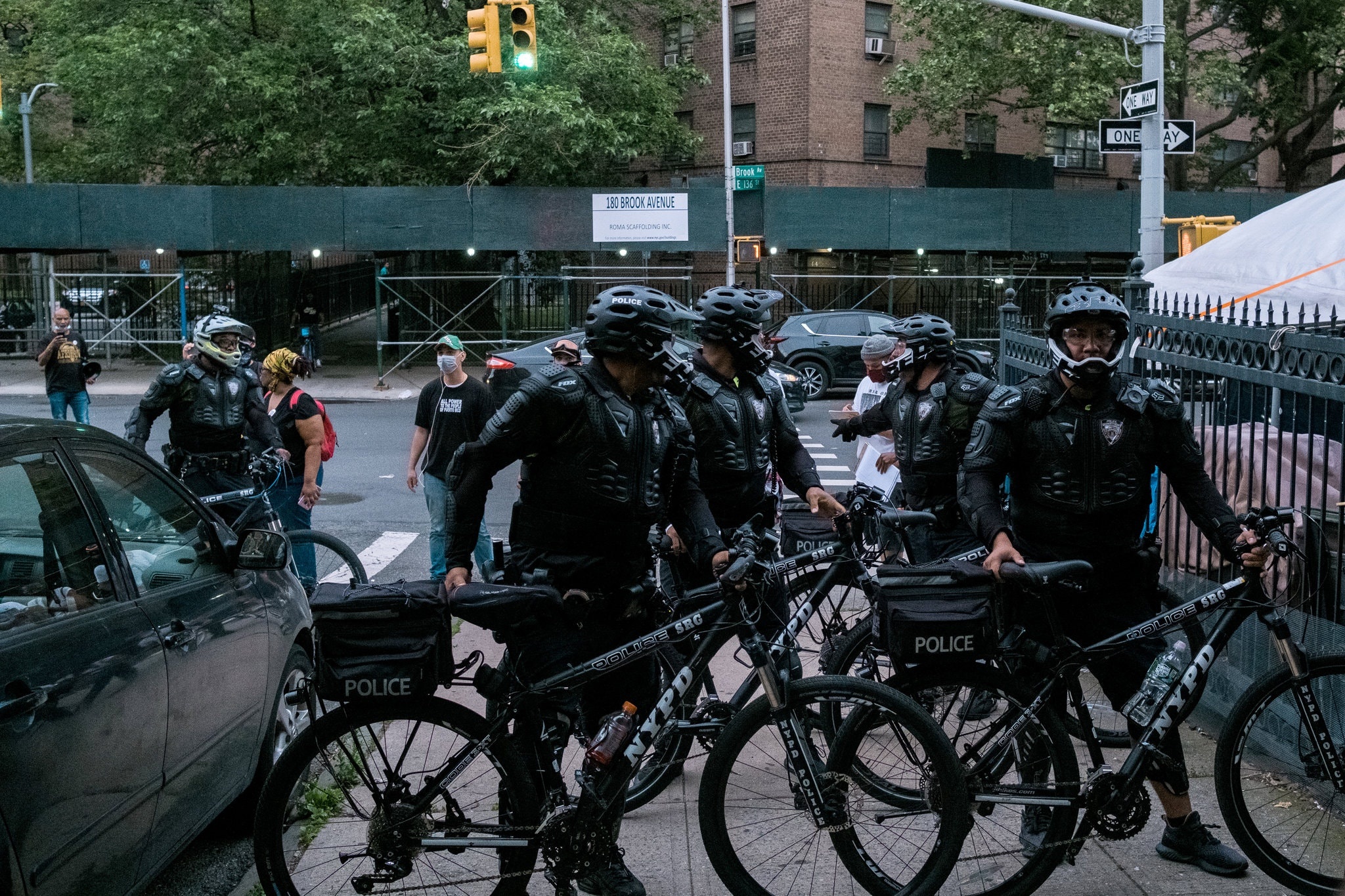 chien thuat quay kin dam dong anh 2