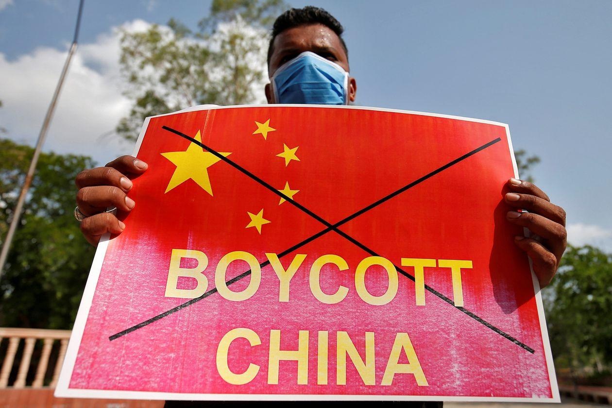 An Do xich lai gan My anh 2