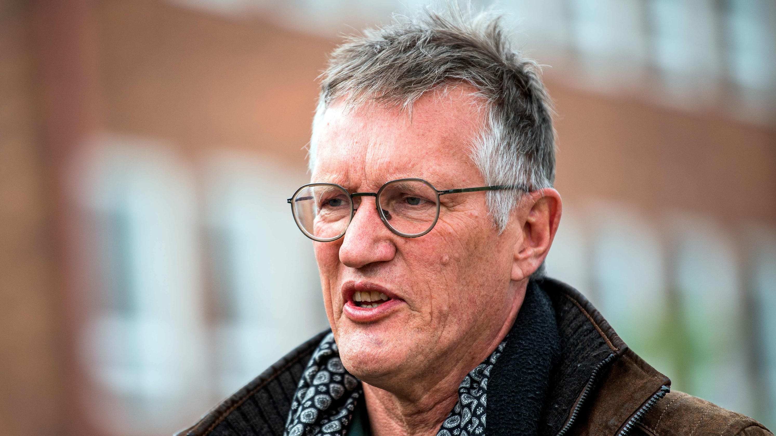 cong tac chong dich cua Thuy Dien anh 1