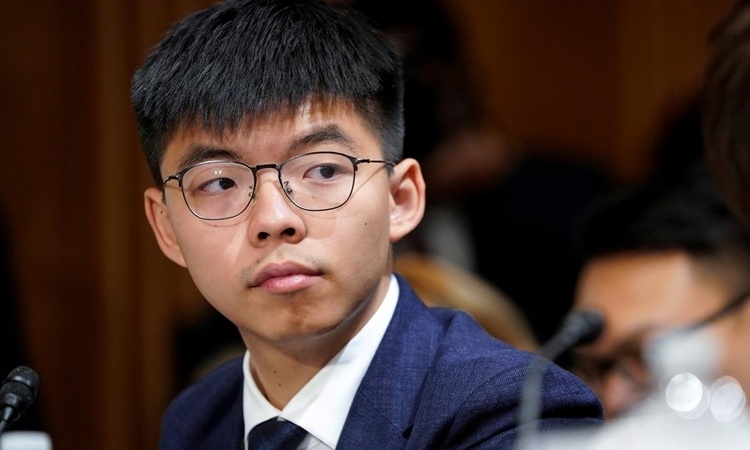 Joshua Wong bi tuoc quyen ung cu co quan lap phap Hong Kong hinh anh