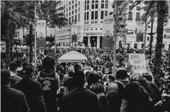 vien bao tang tu lieu bieu tinh anh 1