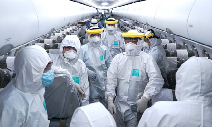 Gan 250 nguoi Viet Nam tu Singapore ve nuoc, ha canh o Can Tho hinh anh