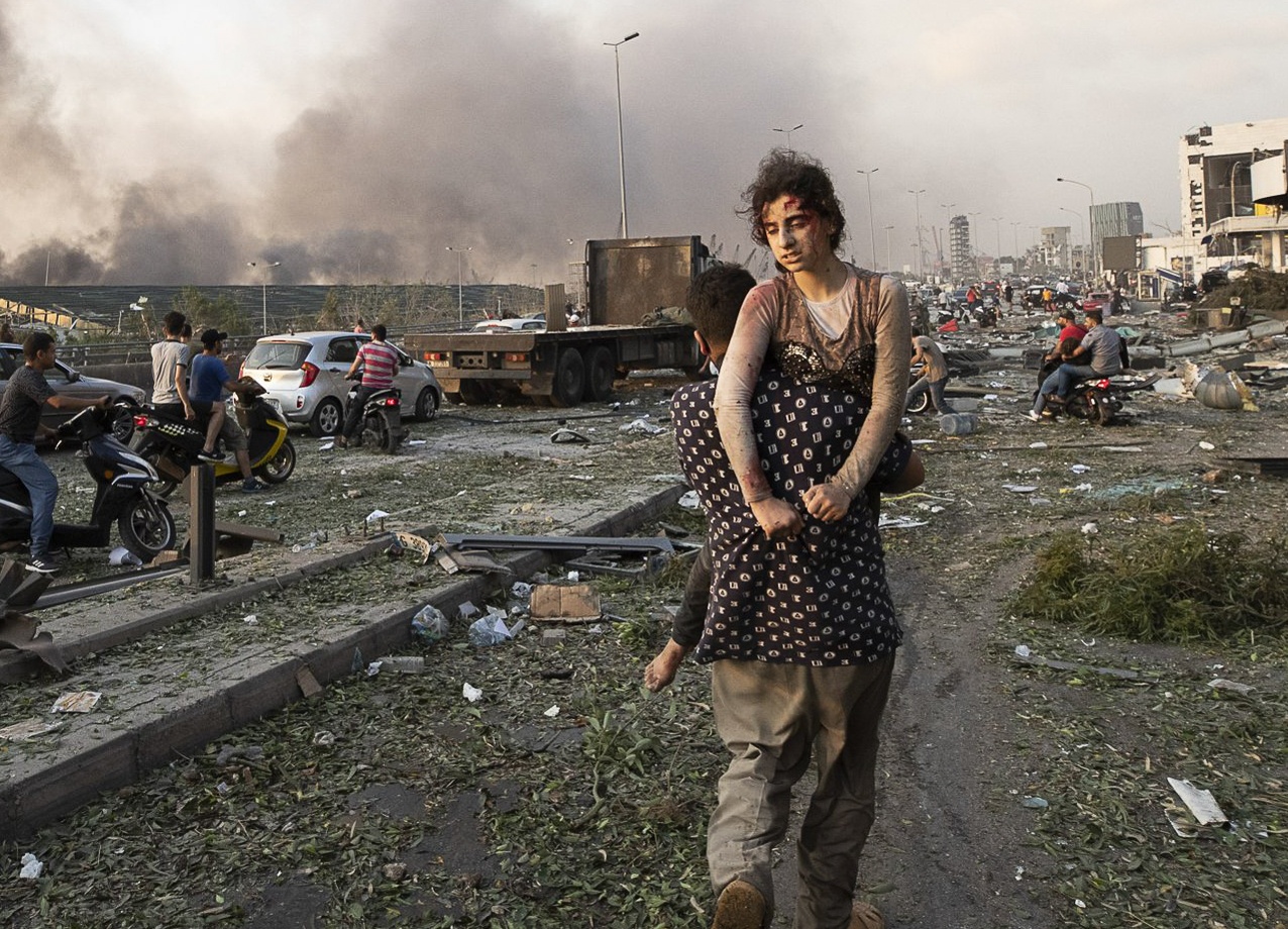 Xac nguoi nam rai rac trong tham hoa Beirut anh 2