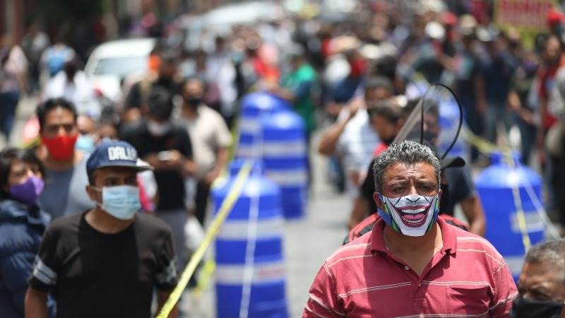 Ca tu vong vi Covid-19 tang cao, Mexico het giay chung tu hinh anh