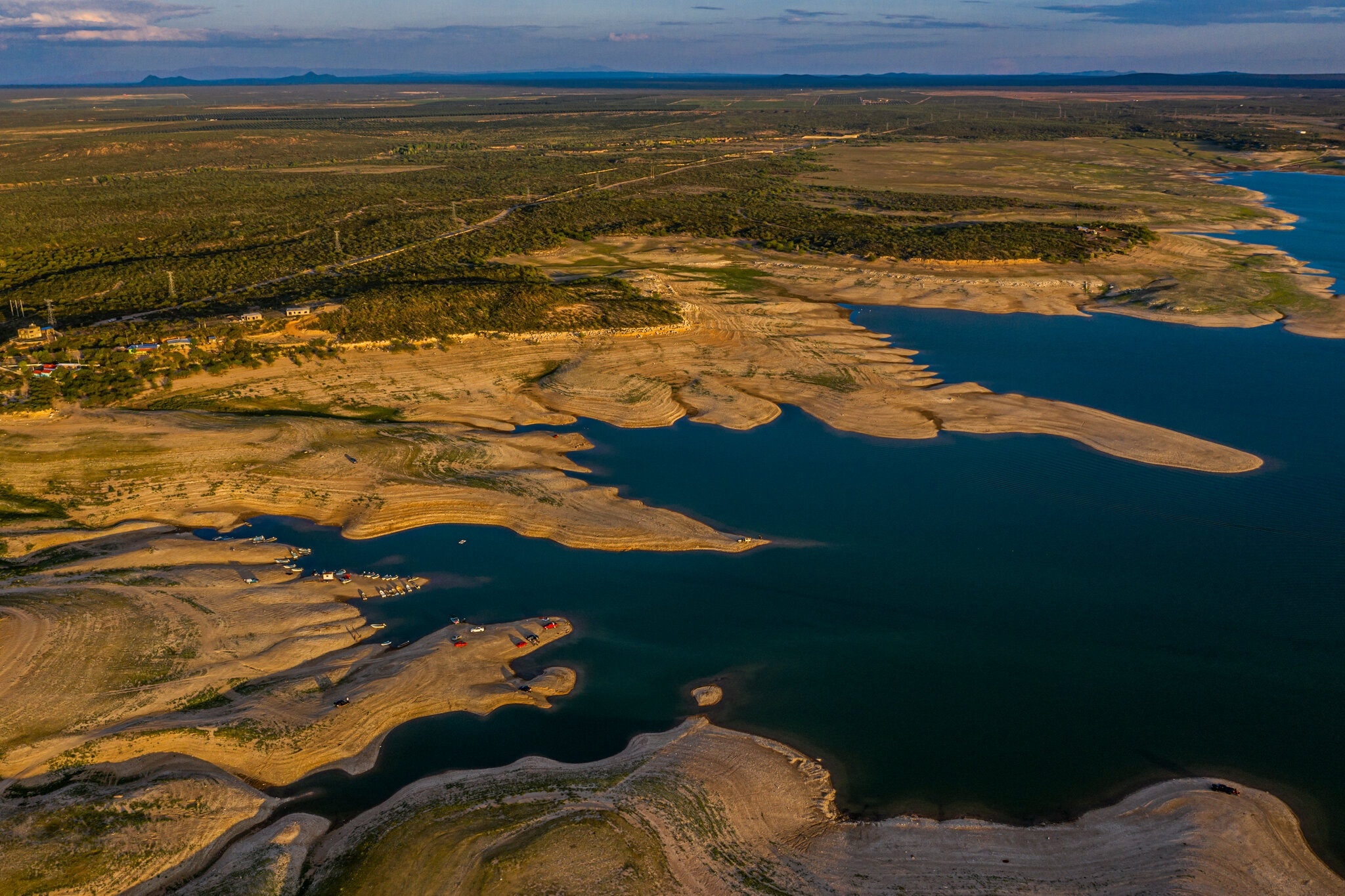 Cuoc chien xuyen bien gioi vi nguon nuoc sach o Mexico anh 2