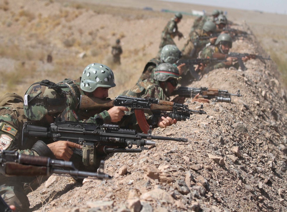 Hai truc thang cuu thuong cua Afghanistan va cham, 9 nguoi chet hinh anh